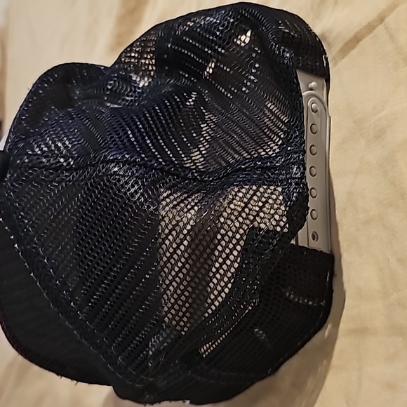 Hat - Picture 3 of 5